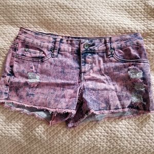 size 3 pink distressed lovesick shorts